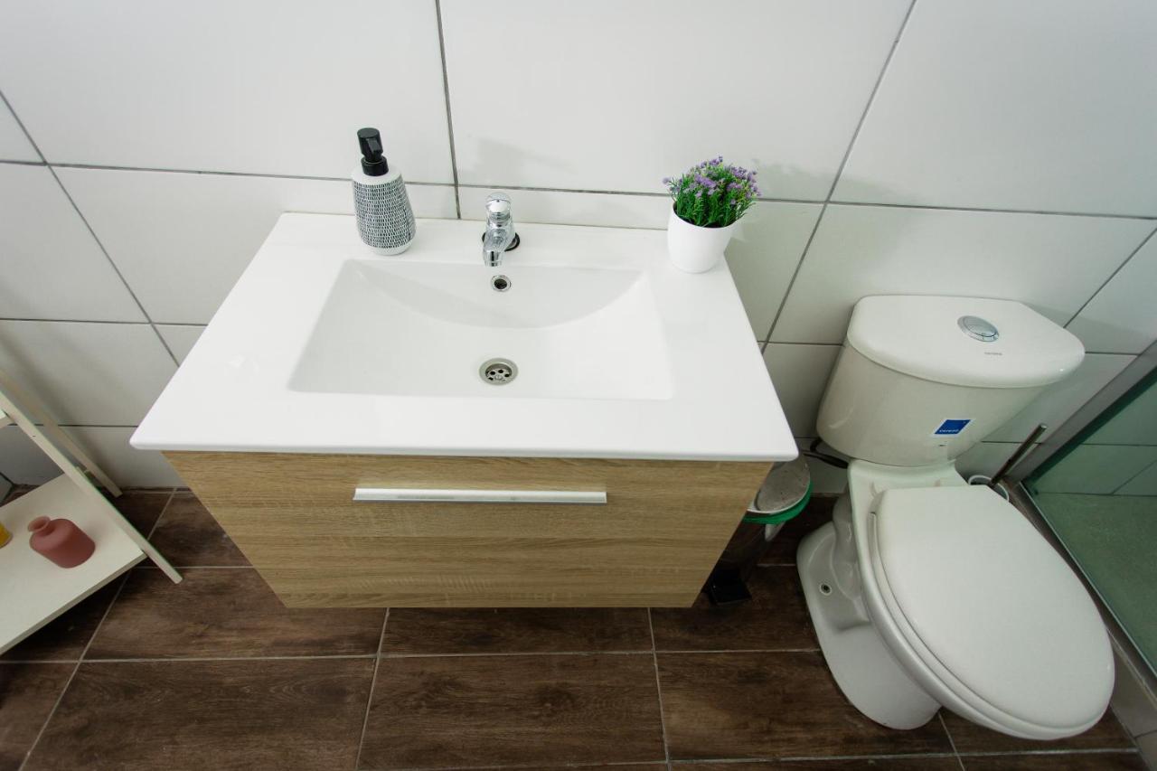 Westpunt Beach Apartments يلمستاد المظهر الخارجي الصورة
